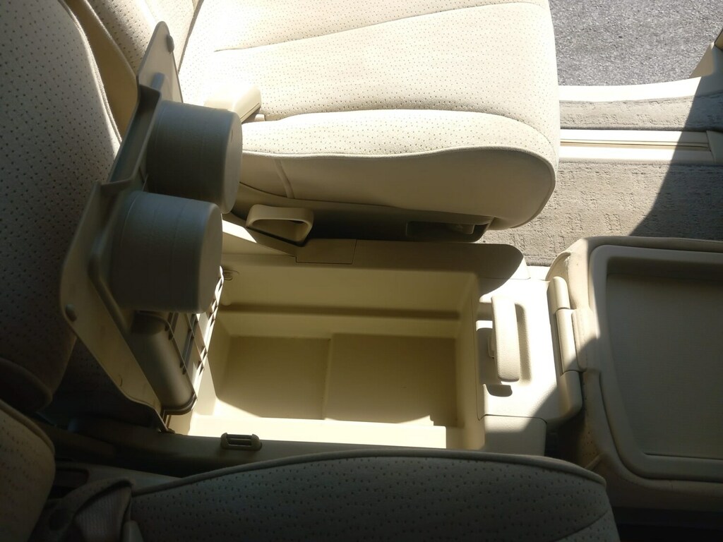 Nissan Elgrand 2.5 V8 Highway Star Black #10
