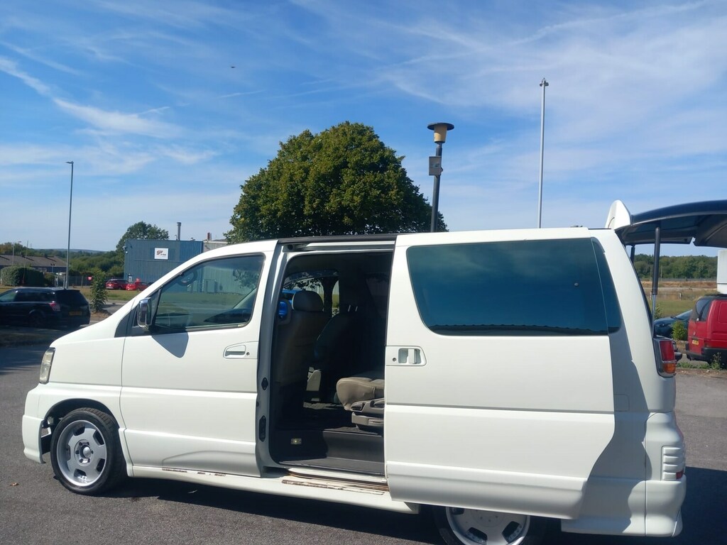 Nissan Elgrand 3.5 Very Nice Condition Part Exchange Bargain White #6