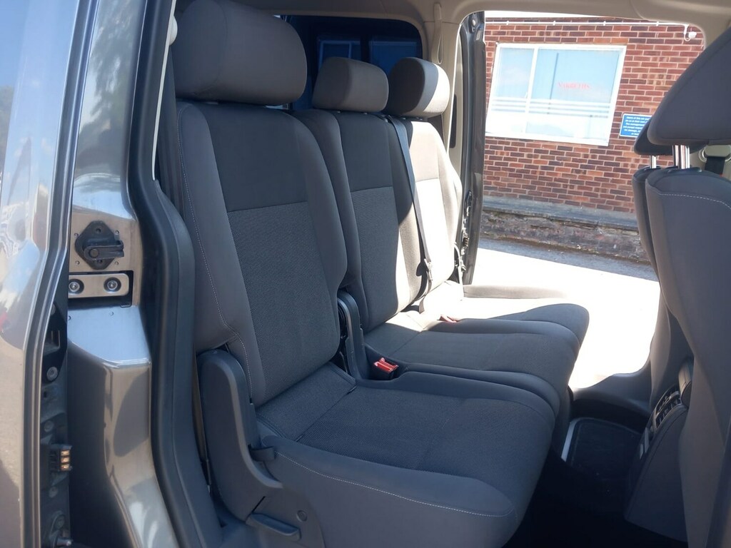 Volkswagen Caddy Maxi Life 1.6 Tdi Cr Mpv Dsg Euro 5 102 Ps Purple #9