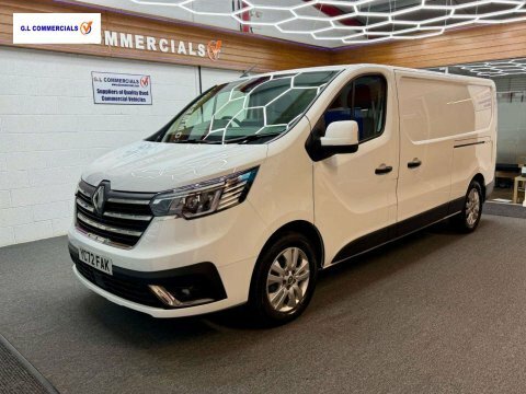 Renault Trafic 2.0 Dci Blue White