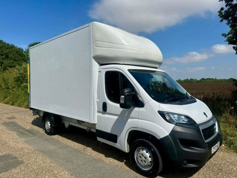 Peugeot Boxer 2.2 Bluehdi 335 CP72MZD White #5