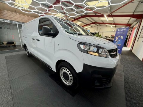 Vauxhall Vivaro 1.5 Turbo D White #6