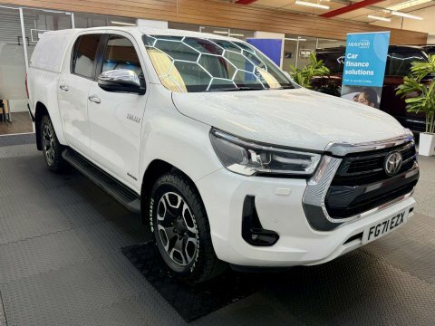 Toyota HILUX 2.4 D-4d Invincible White #6