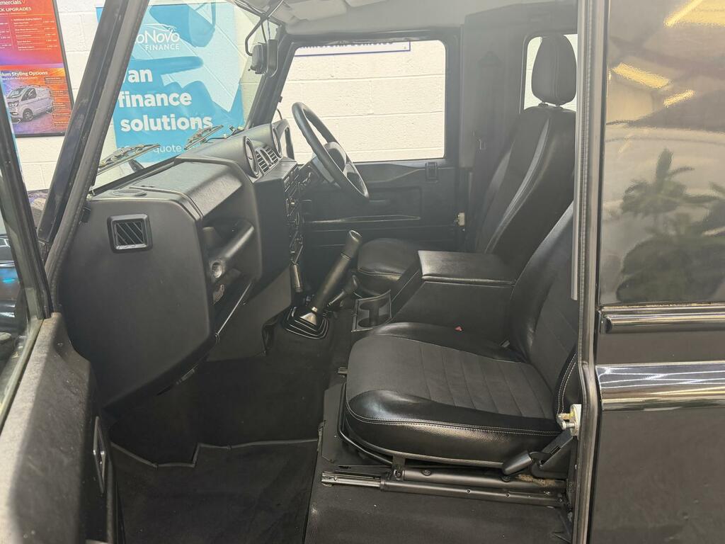 Land Rover Defender 90 2.4 90 County Station Silver #19