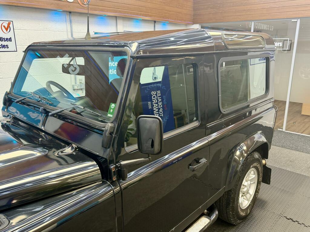 Land Rover Defender 90 2.4 90 County Station Silver #8