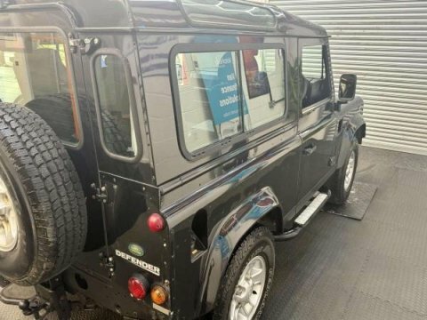 Land Rover Defender 2.4 Tdci Xs Black #4