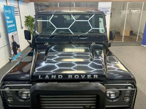 Land Rover Defender 110 Xs Station Wagon Green #15