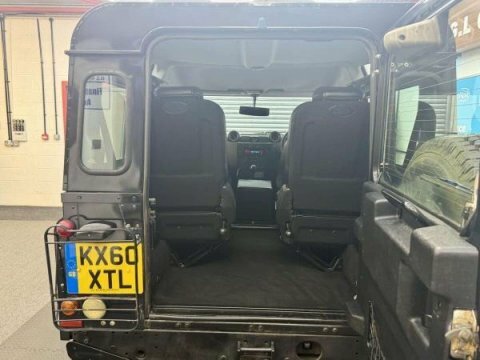 Land Rover Defender 110 Xs Station Wagon Green #33