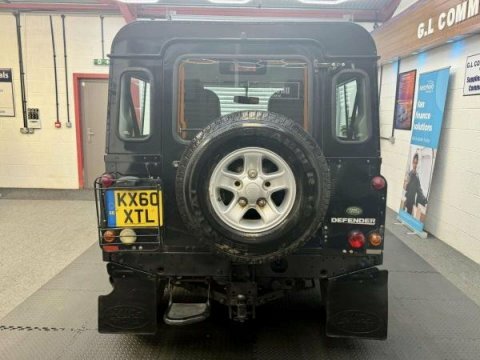 Land Rover Defender 2.4 Tdci Xs Black #5