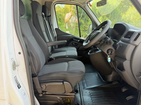 Renault Master Uk Master White #3