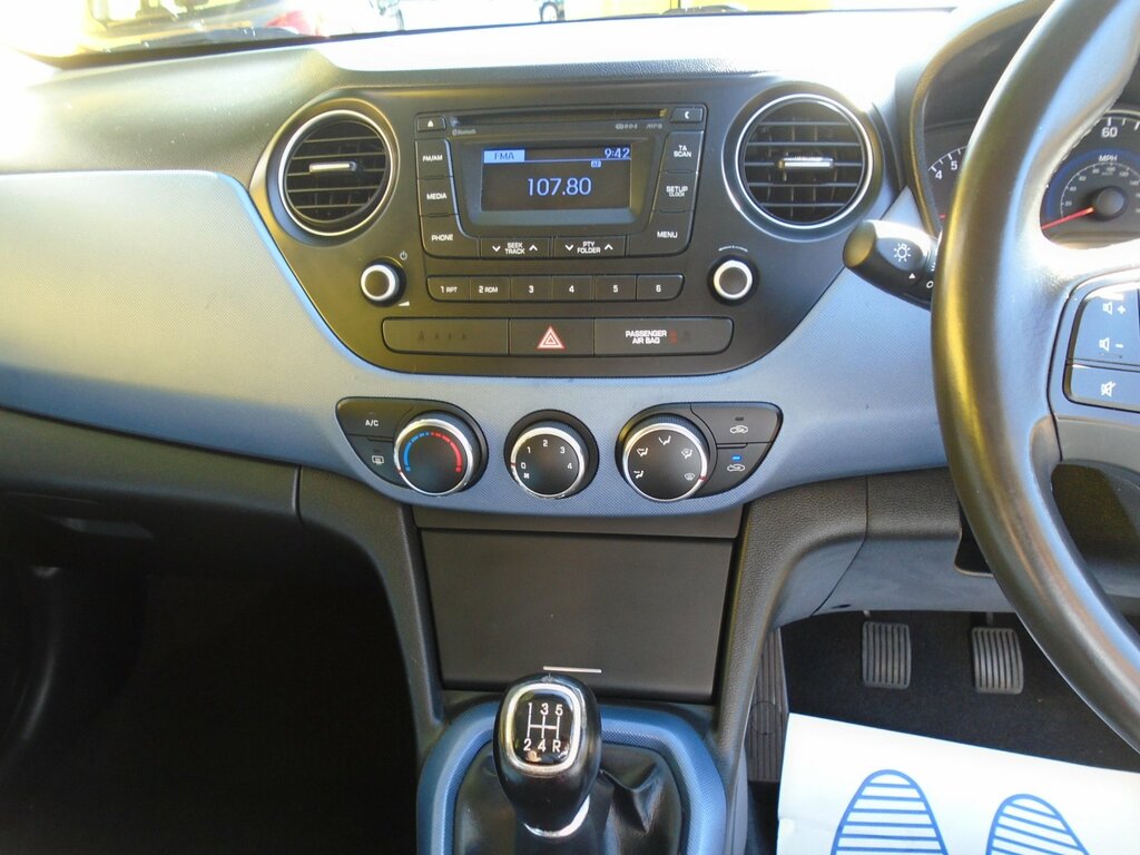 Hyundai I10 1.0 Se Hatchback Euro 5 66 Ps Black #7