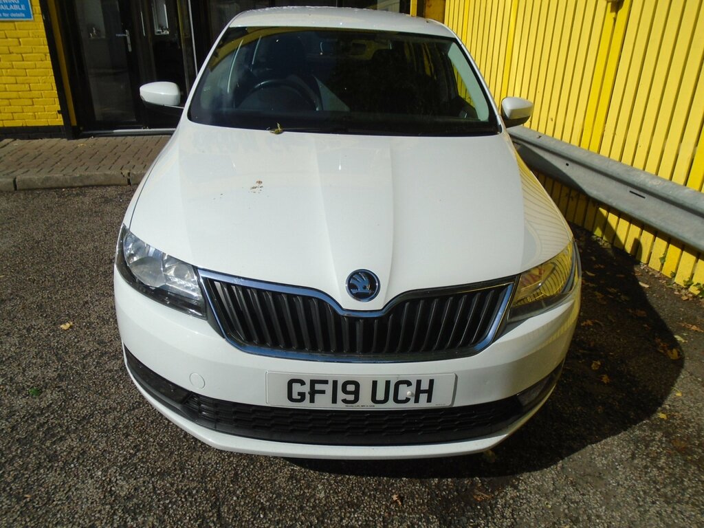 Skoda Rapid Spaceback 1.0 Tsi Gpf Se Tech Hatchback Eu GF19UCH White #2