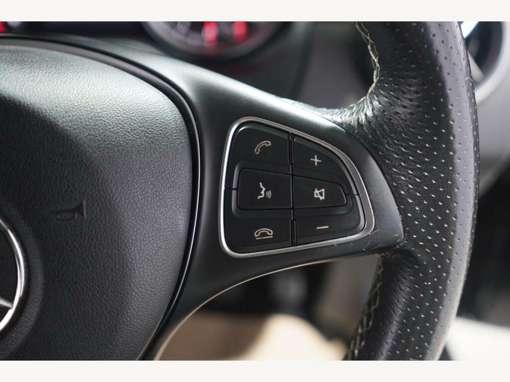 Mercedes-Benz GLA Class Gla 220 D 4Matic Sport Premium Grey #18