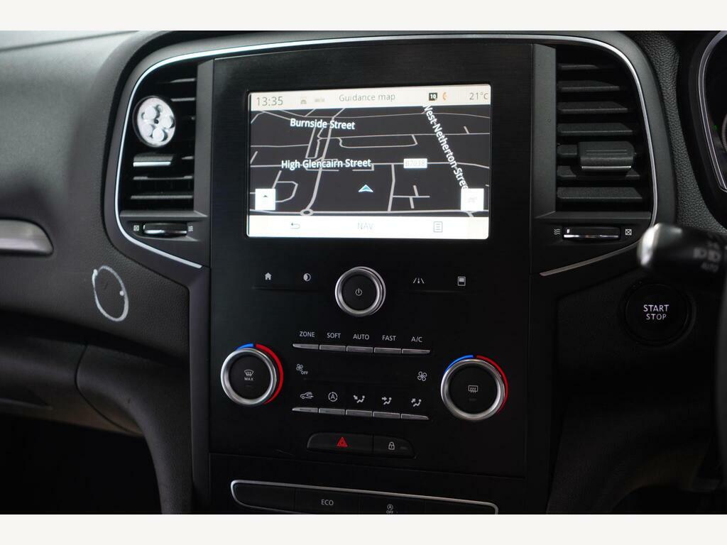 Renault Megane 1.5 Dci Dynamique Nav Sport Tourer Euro 6 S S White #2