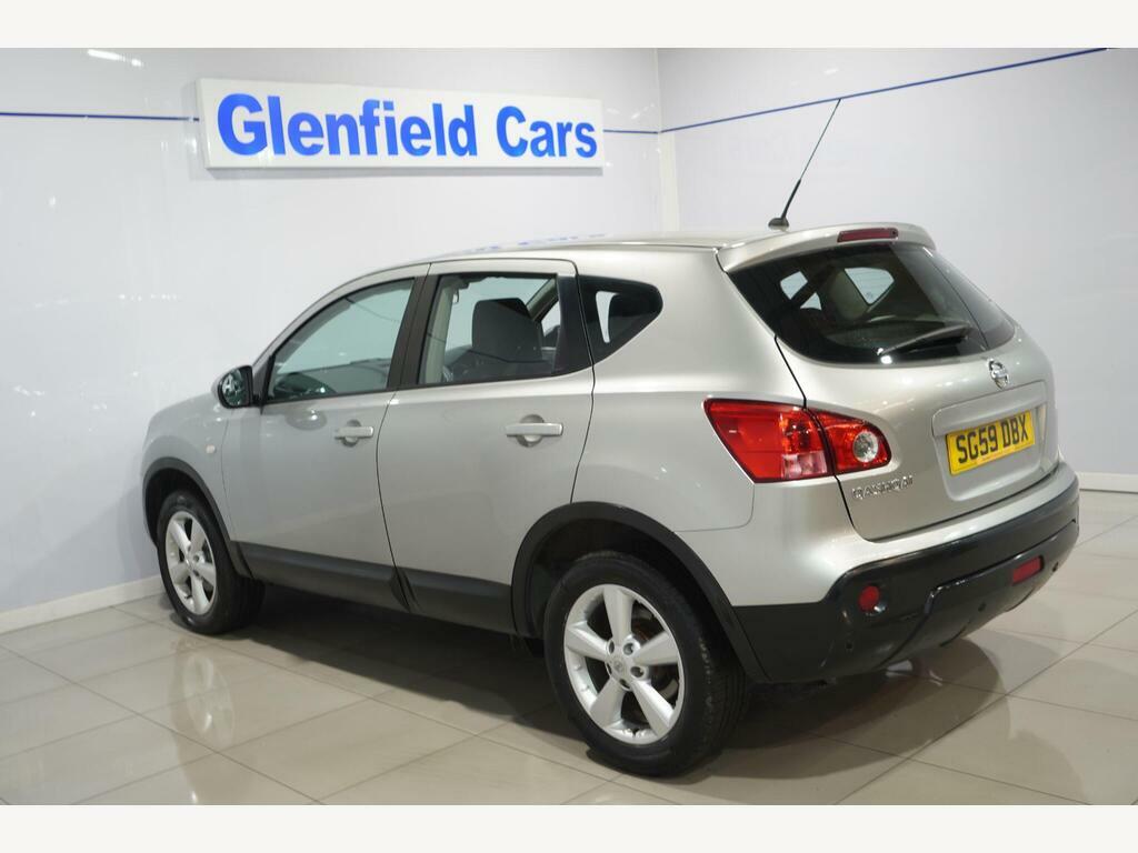 Nissan Qashqai 1.6 Visia 2Wd Black #24