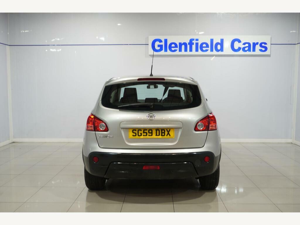 Nissan Qashqai 1.6 Visia 2Wd Black #22