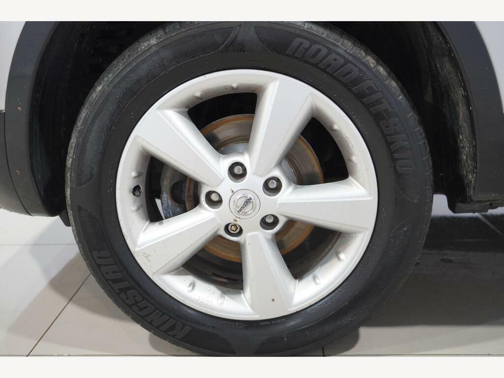 Nissan Qashqai 1.6 Visia 2Wd Black #26