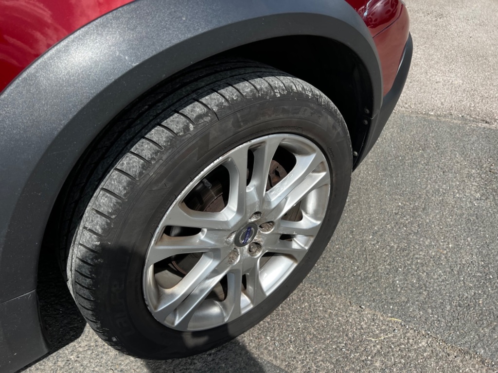 Volvo XC70 2014 2.4L D5 Se Lux Nav Awd 212 Bhp Silver #13