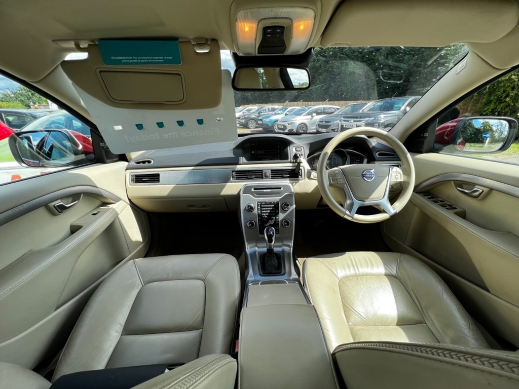 Volvo XC70 2014 2.4L D5 Se Lux Nav Awd 212 Bhp Silver #21