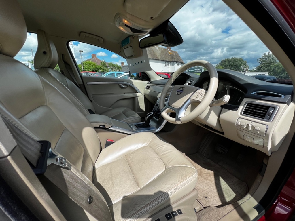 Volvo XC70 2014 2.4L D5 Se Lux Nav Awd 212 Bhp Silver #27