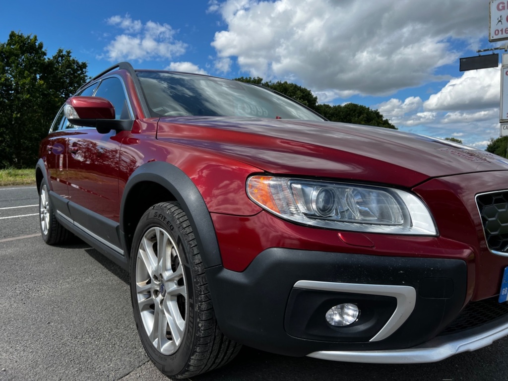 Volvo XC70 2014 2.4L D5 Se Lux Nav Awd 212 Bhp Silver #11