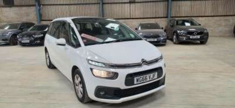 Citroen Grand C4 Picasso Mpv 1.6 Bluehdi Touch Edition 2016 White