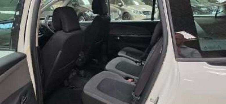 Citroen Grand C4 Picasso Mpv 1.6 Bluehdi Touch Edition 2016 White #3