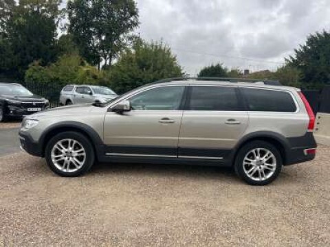Volvo XC70 Estate 2.4 Se Lux D5 Awd 215Hp 2015 KP15RSU Gold #4