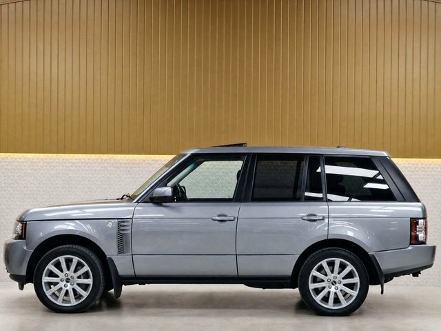 Land Rover Range Rover 4.4 Td V8 Vogue Grey #4