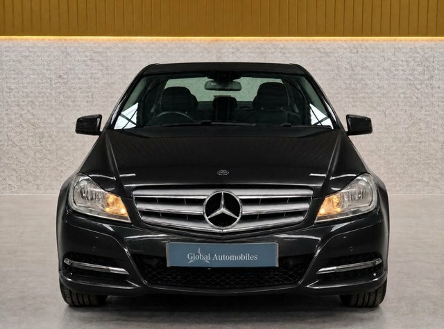 Mercedes-Benz C Class 2.1 C220 Cdi Executive Black #6