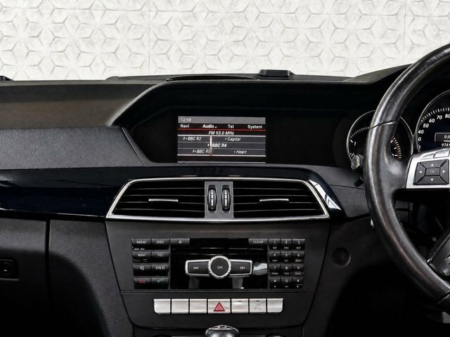 Mercedes-Benz C Class 2.1 C220 Cdi Executive Black #2