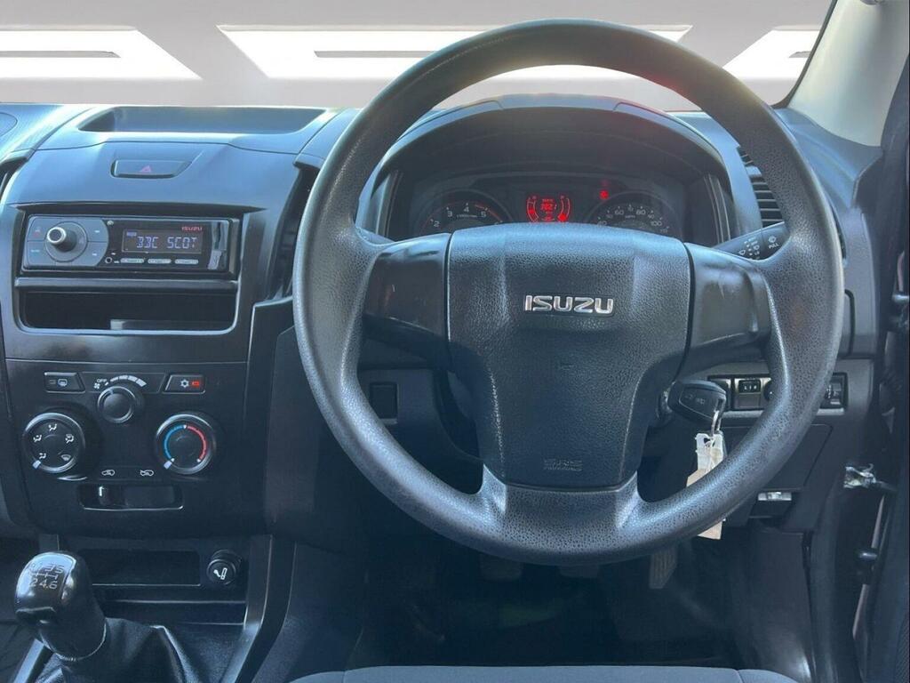 Isuzu D-Max Pickup 1.9 Td Yukon 4Wd Euro 6 201717 Red #9
