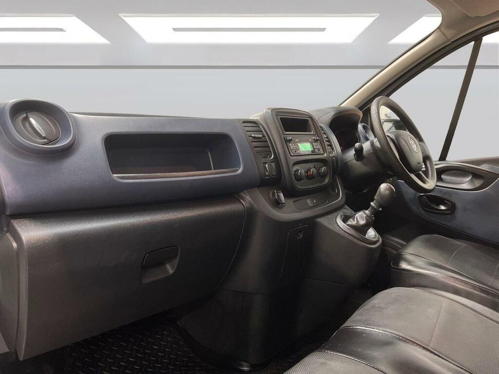 Vauxhall Vivaro Cdti 2900 Biturbo L2 Ecotec Sportive Crewcab #10