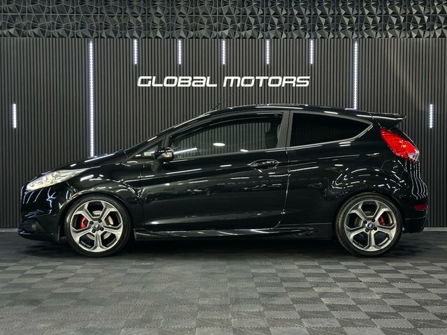Ford Fiesta 2014 1.6T Ecoboost St-2 Hatchback Manua Black #5