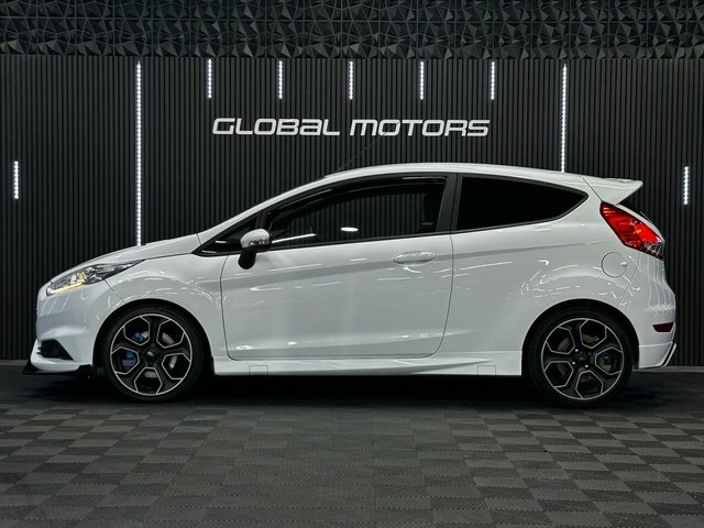 Ford Fiesta 2014 1.6T Ecoboost St-2 Hatchback Manua White #5