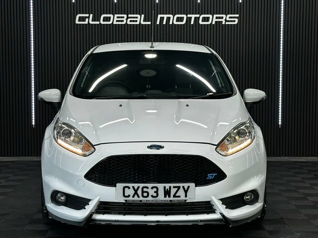 Ford Fiesta 2014 1.6T Ecoboost St-2 Hatchback Manua White #3