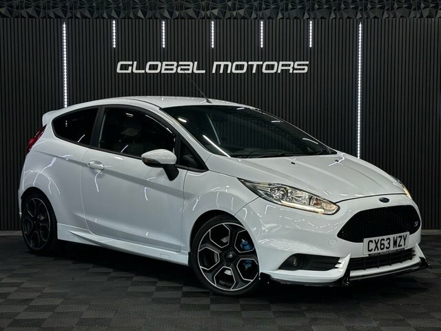 Ford Fiesta 2014 1.6T Ecoboost St-2 Hatchback Manua White