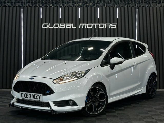 Ford Fiesta 2014 1.6T Ecoboost St-2 Hatchback Manua White #2