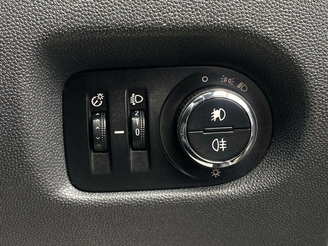 Vauxhall Corsa 1.2I Ecoflex 16V Exclusiv Easytronic Black #17