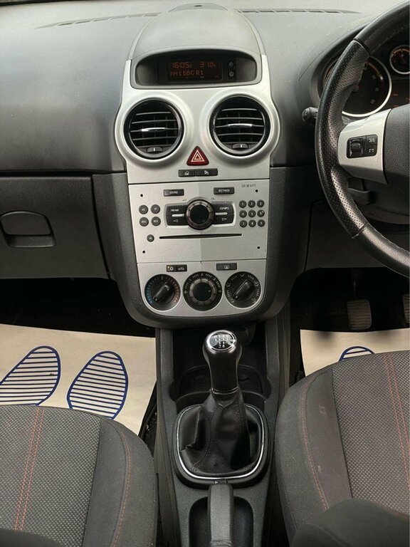 Vauxhall Corsa 1.2I Ecoflex 16V Exclusiv Easytronic Black #10