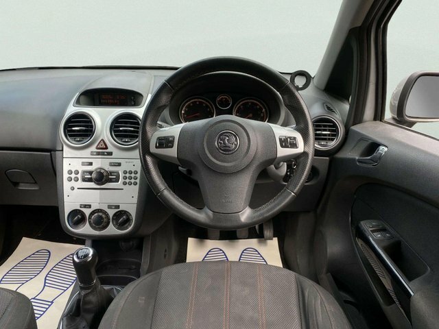 Vauxhall Corsa 1.2I Ecoflex 16V Exclusiv Easytronic Black #11