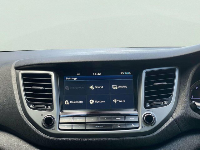 Hyundai Tucson 1.7 Crdi Blue Drive Premium 2Wd Dct Grey #15
