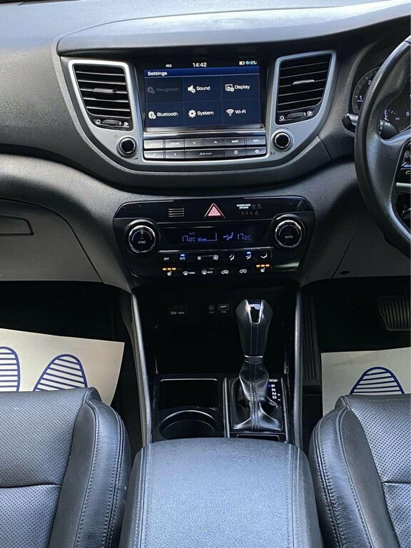 Hyundai Tucson 1.7 Crdi Blue Drive Premium 2Wd Dct Grey #38