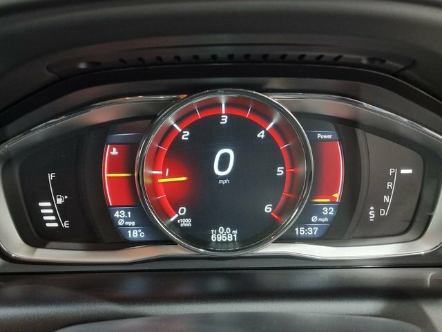 Volvo XC60 2.0 D4 R Design Lux Nav Suv 190 Black #63