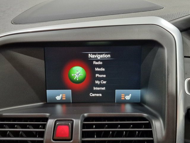 Volvo XC60 2.0 D4 R Design Lux Nav Suv 190 Black #54