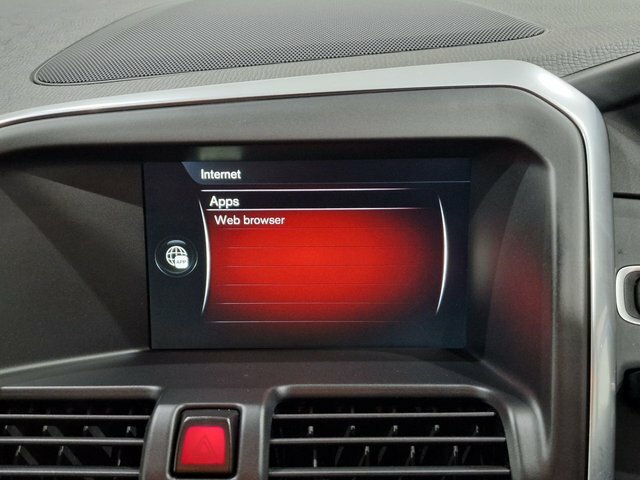 Volvo XC60 2.0 D4 R Design Lux Nav Suv 190 Black #52