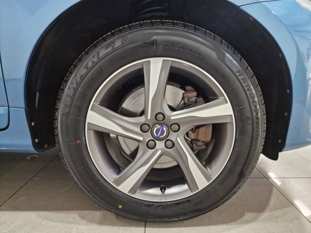 Volvo XC60 2.0 D4 R Design Lux Nav Suv 190 Black #88