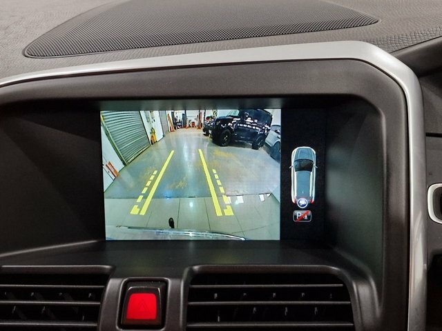Volvo XC60 2.0 D4 R Design Lux Nav Suv 190 Black #53