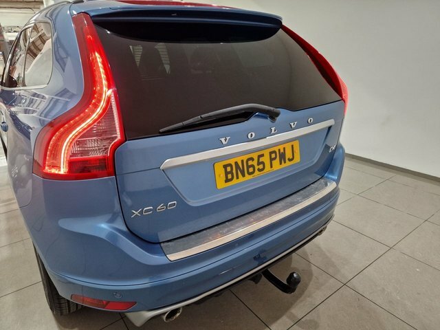 Volvo XC60 2.0 D4 R Design Lux Nav Suv 190 Black #80