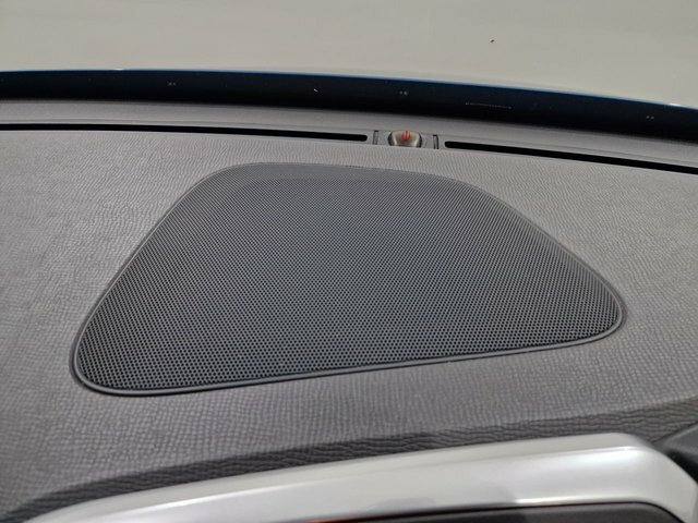 Volvo XC60 2.0 D4 R Design Lux Nav Suv 190 Black #30